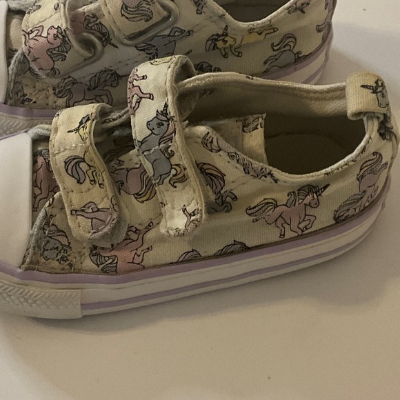 Converse Kids Cream and Purple Unicorn Sneakers - Picture 2 of 4